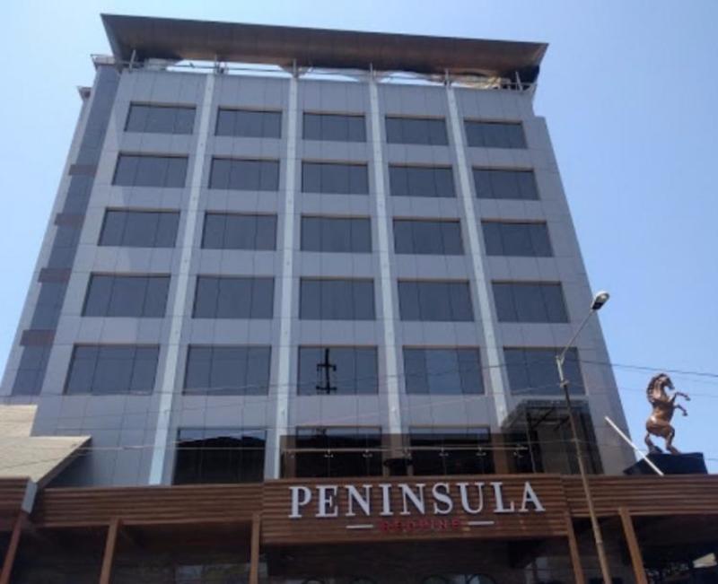 Hotel Peninsula Redpine Mumbai Bagian luar foto